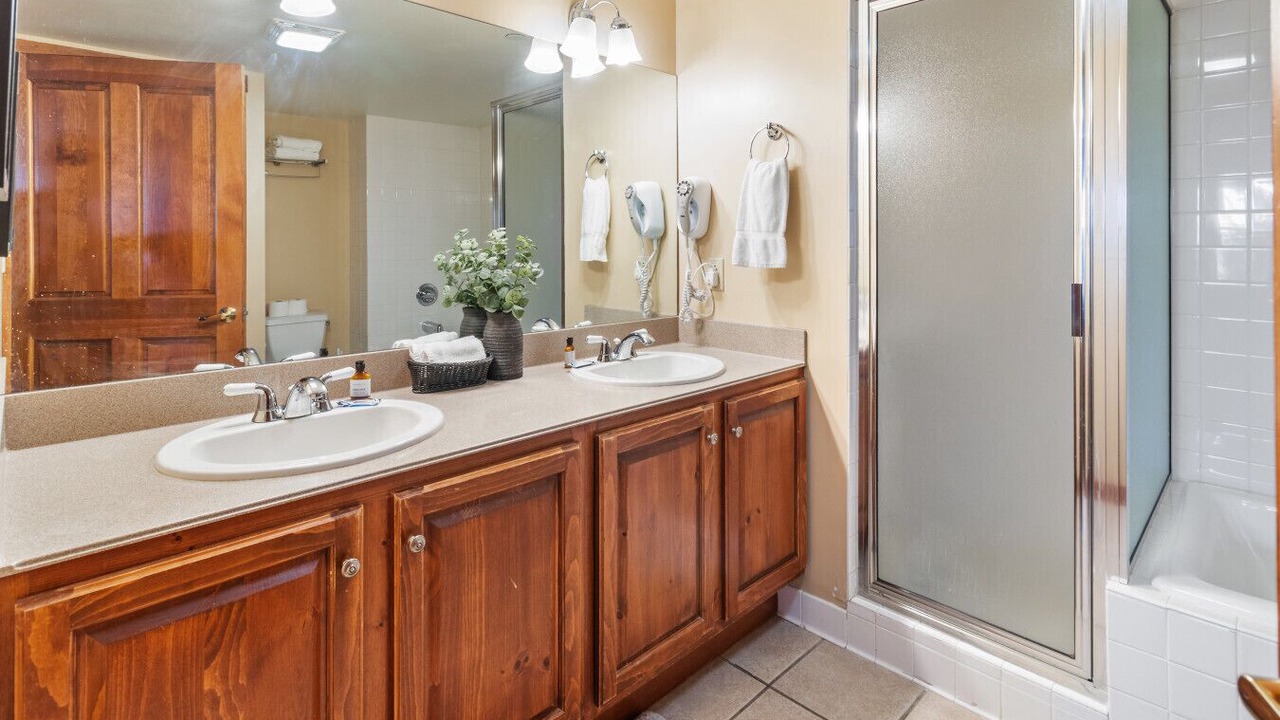 Photo of Bathroom in Edray