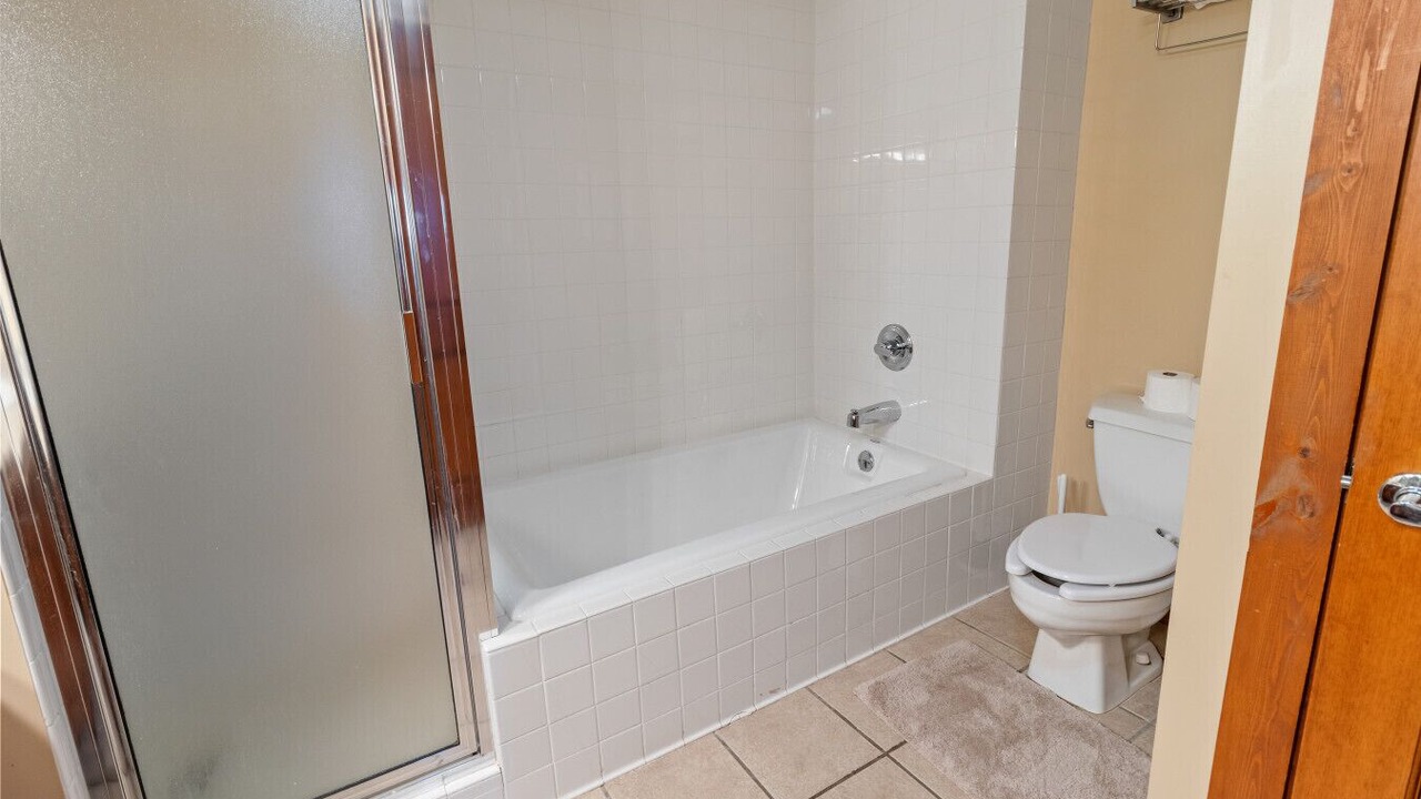 Photo of Bathroom in Edray