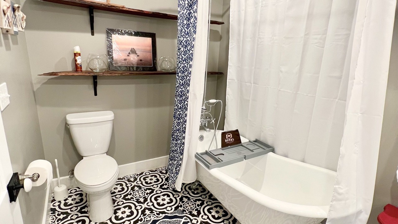 Photo of Bathroom in Jefferson