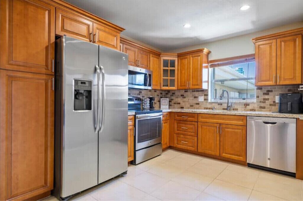 Photo of Kitchen in Hollywood South Central Beach