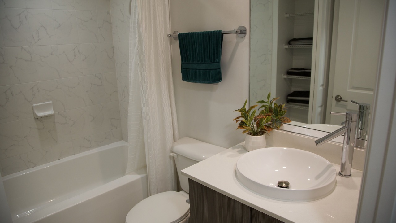 Photo of Bathroom in Miami Lakes