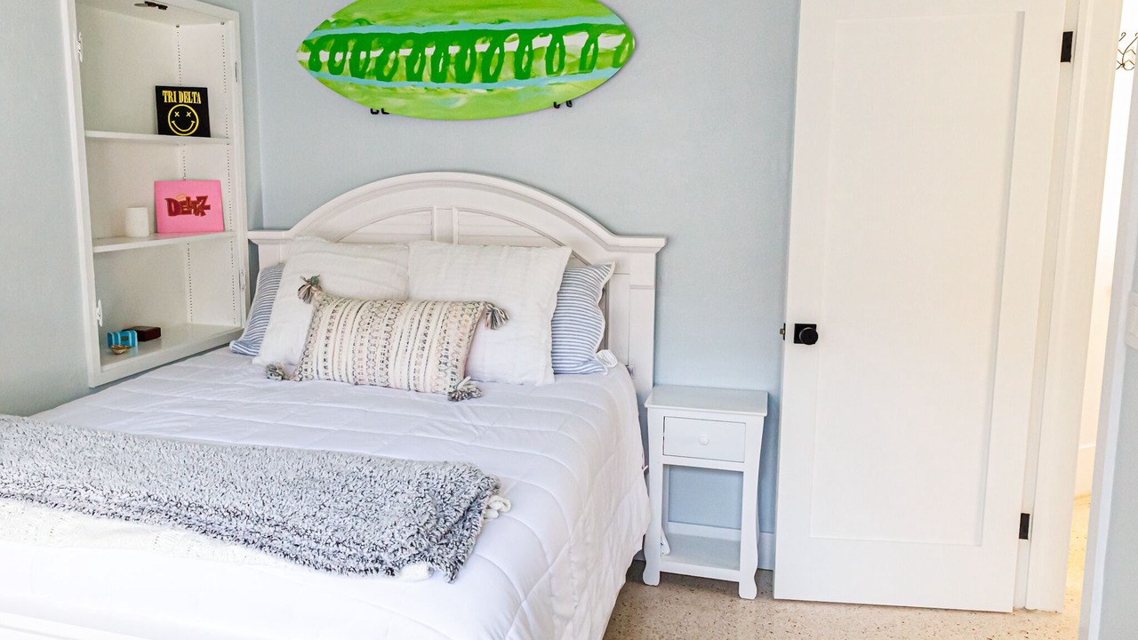 Photo of Bedroom in Briny Breezes