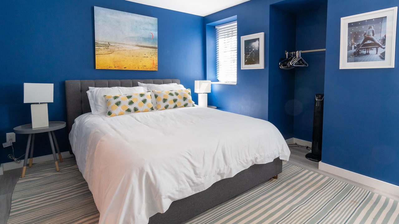 Photo of Bedroom in West of Town