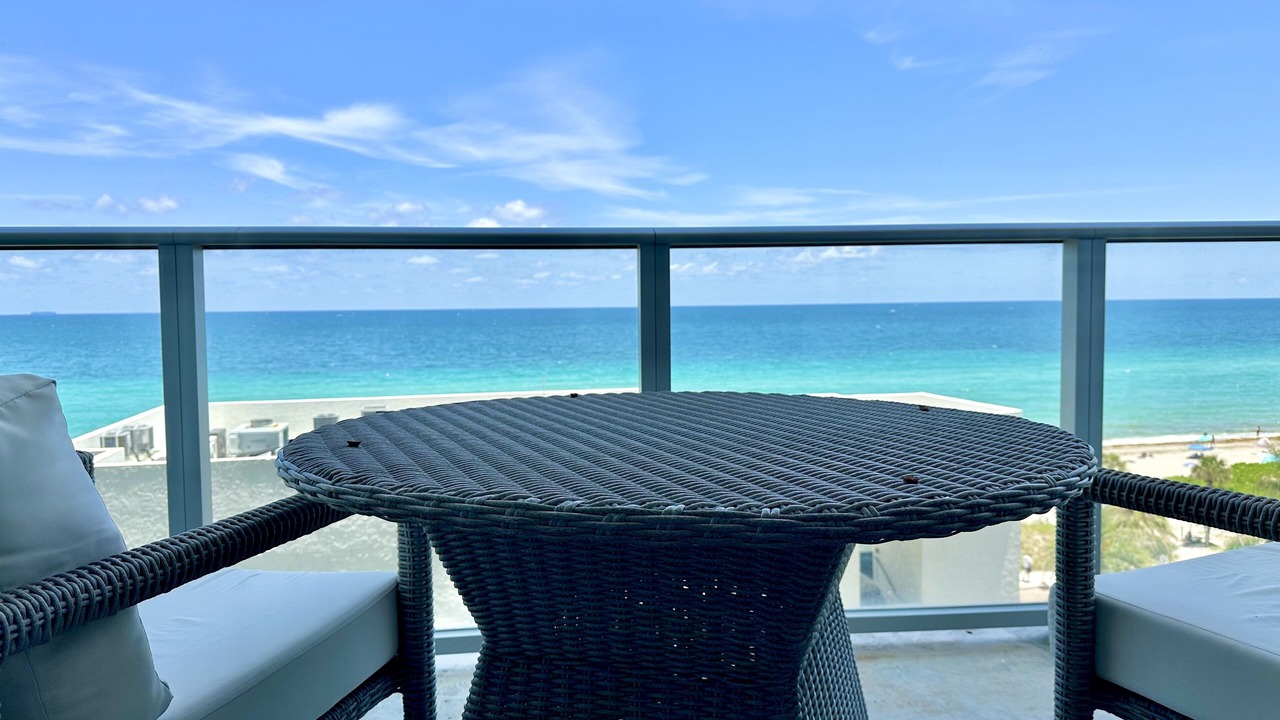 Photo of Patio Balcony in Hollywood South Central Beach