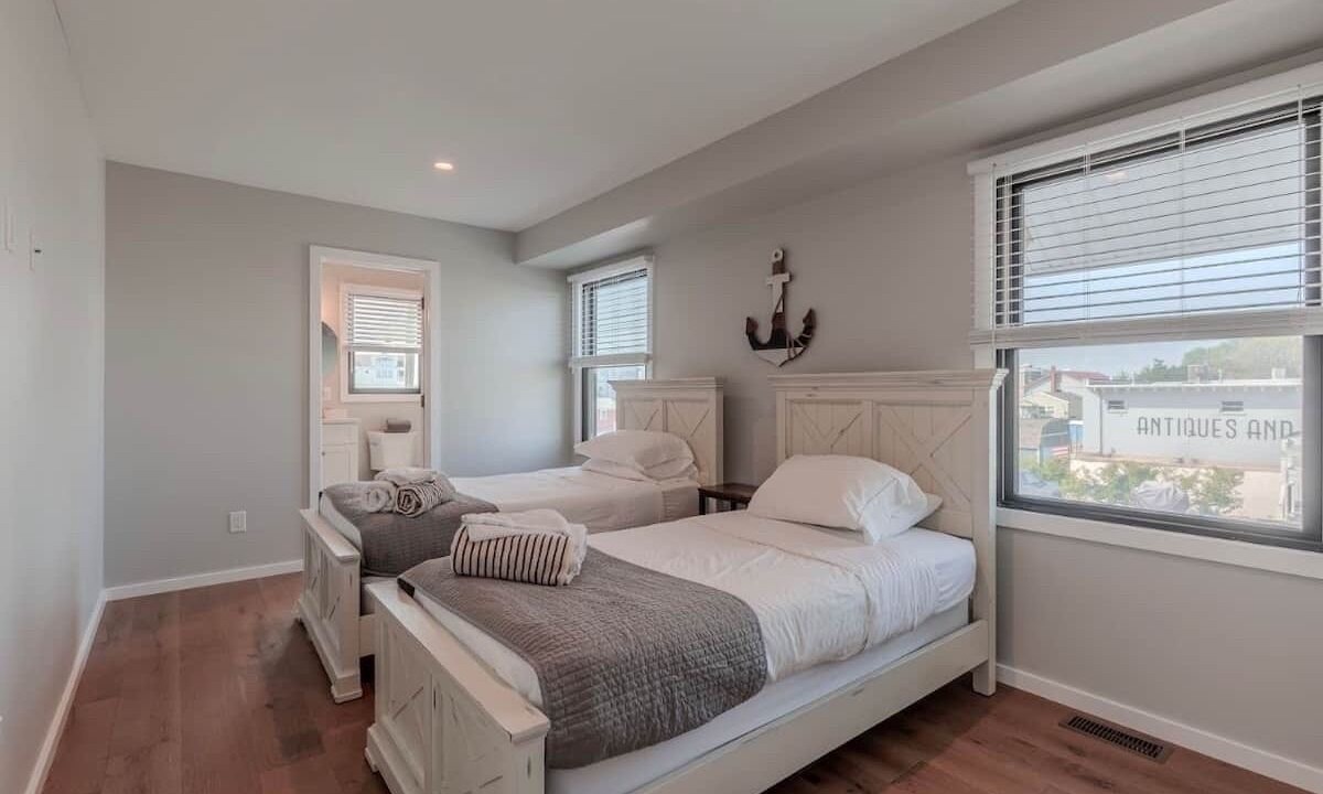 Photo of Bedroom in Village Green