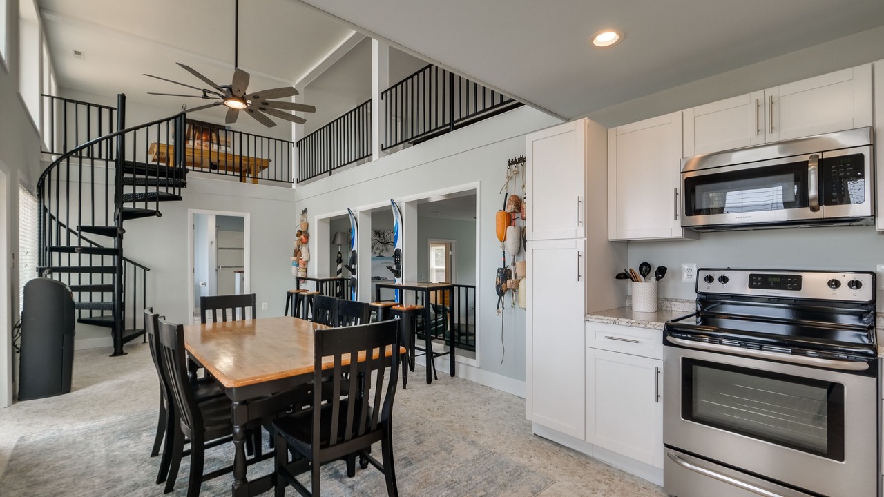 Photo of Kitchen in Ridge