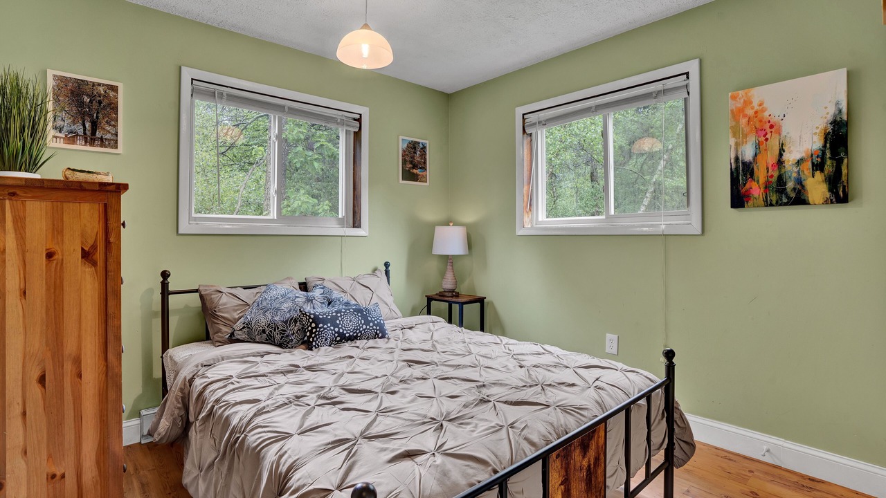 Photo of Bedroom in Long Pond