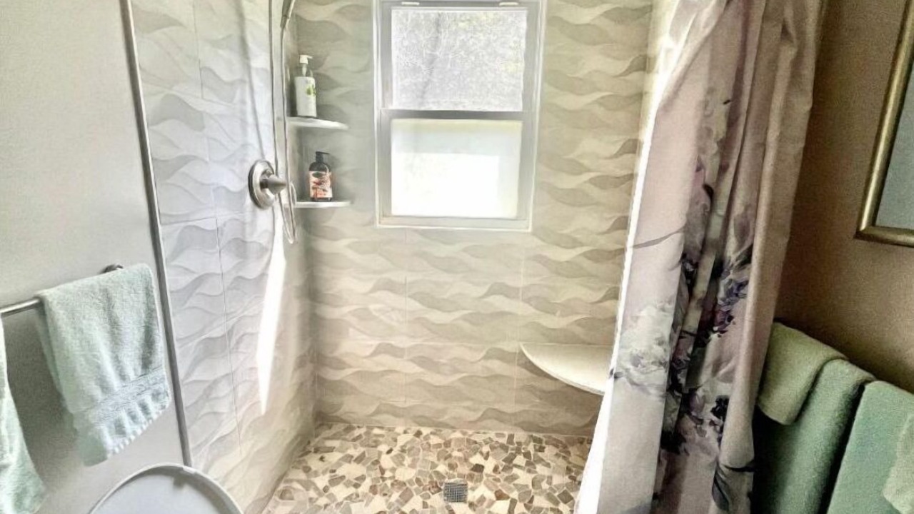 Photo of Bathroom in Sudlersville