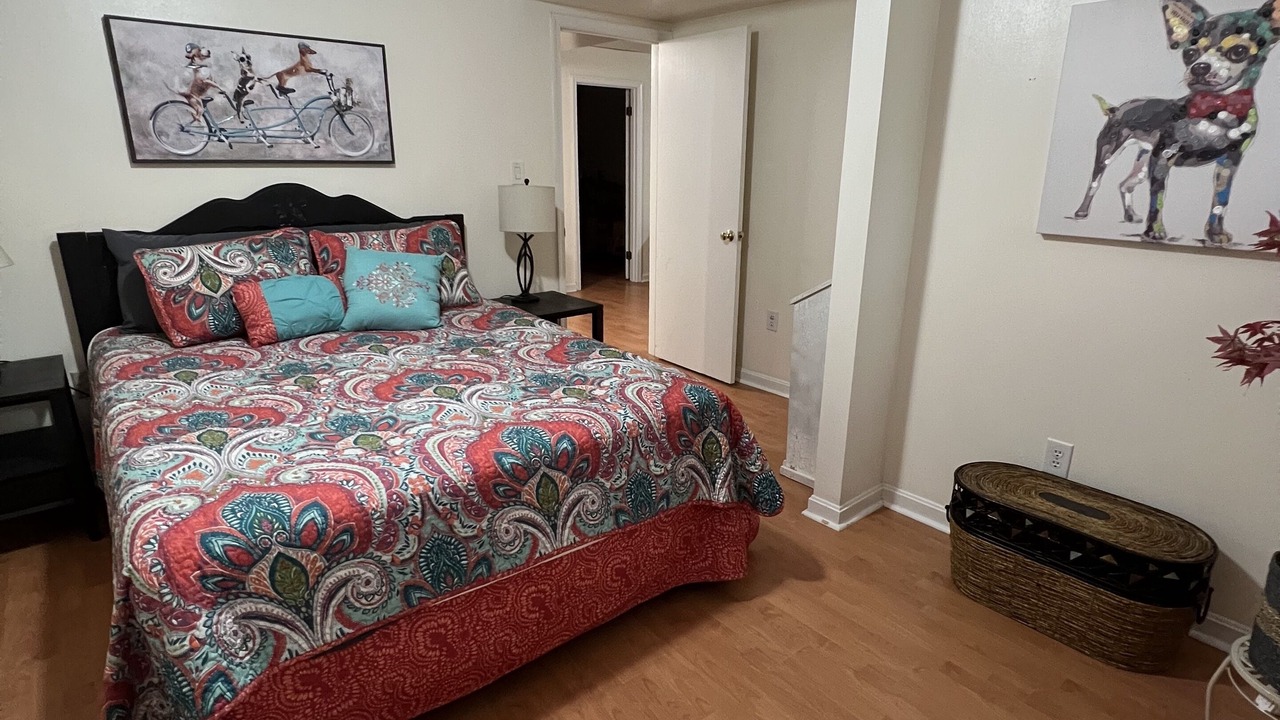 Photo of Bedroom in Lusby