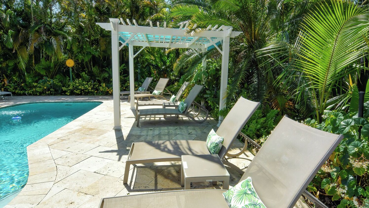 Photo of Outdoor in Wilton Manors