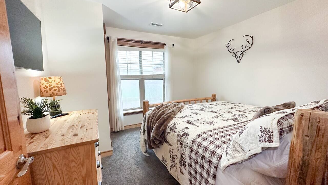 Photo of Bedroom in Edray