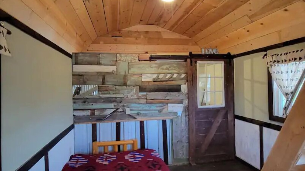Photo of Bedroom in Browning