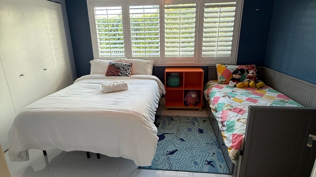 Photo of Bedroom in Surfside