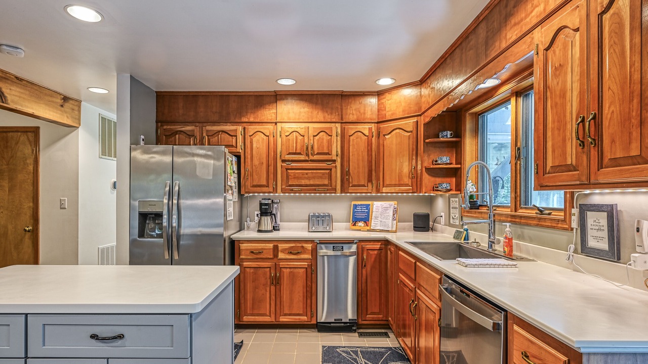 Photo of Kitchen in Lakeside Woods