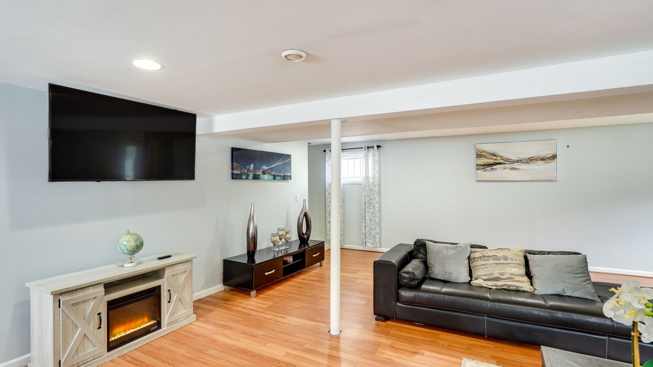 Photo of Livingroom in Loudonville