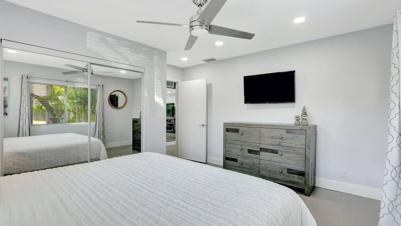 Photo of Bedroom in Poinsettia Heights