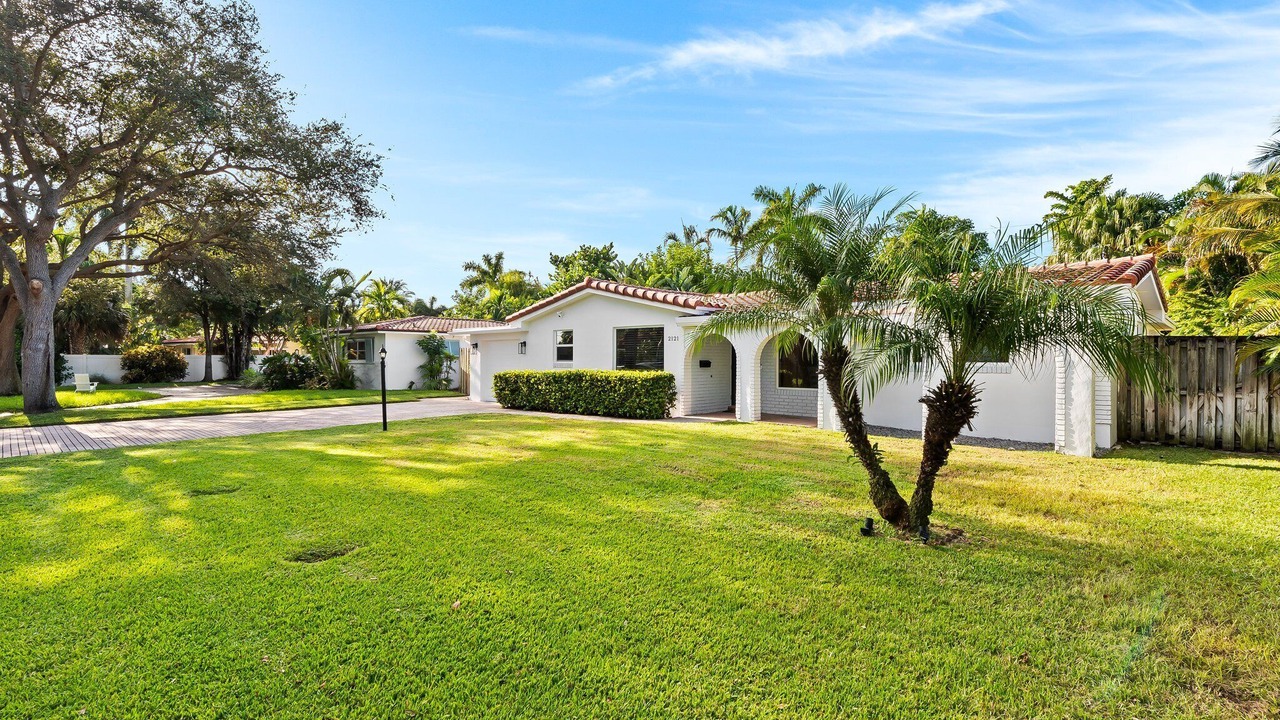 Photo of Outdoor in Lighthouse Point