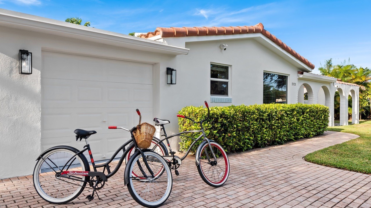 Photo of Outdoor in Lighthouse Point