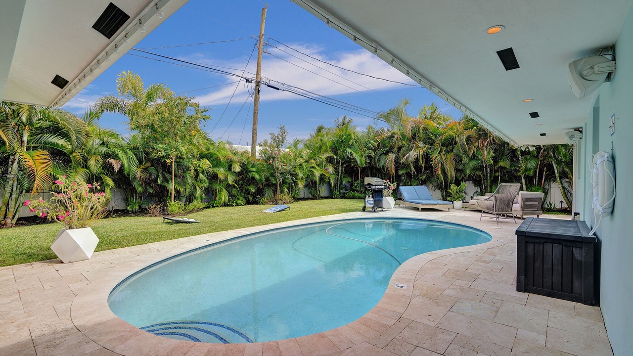 Photo of Outdoor in Imperial Point