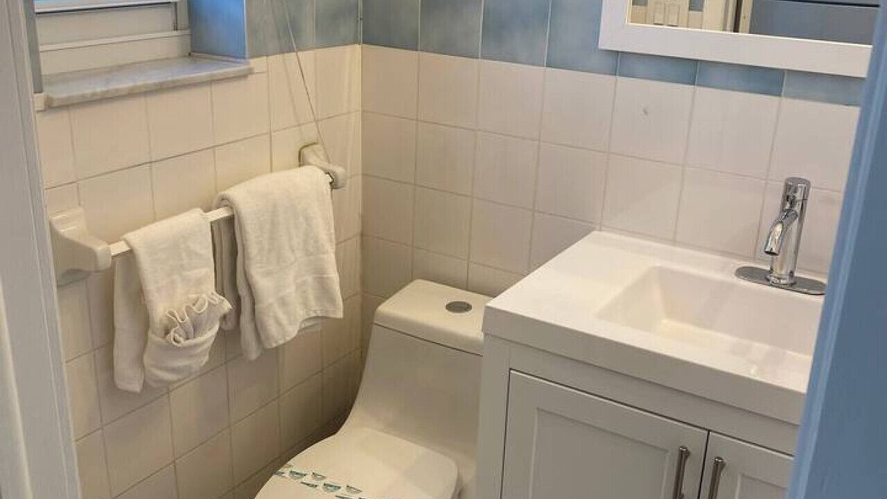 Photo of Bathroom in Hollywood South Central Beach