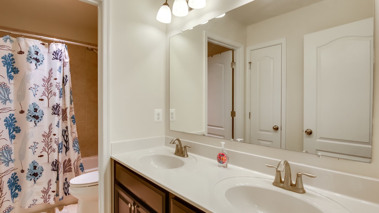Photo of Bathroom in West Ocean City