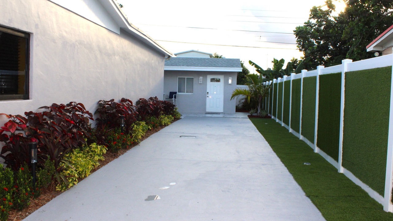 Photo of Outdoor in Miami Gardens