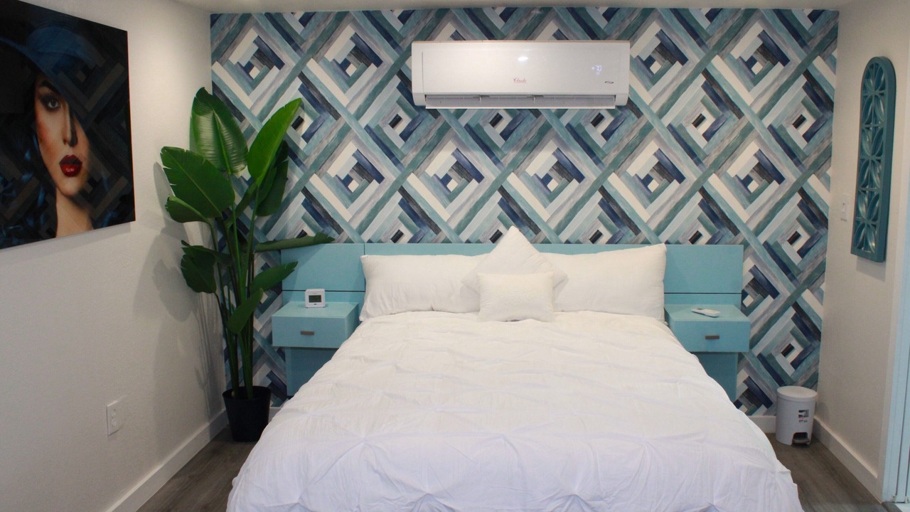 Photo of Bedroom in Miami Gardens