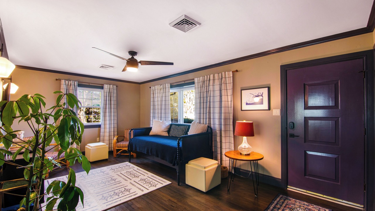 Photo of Livingroom in Cape May Court House
