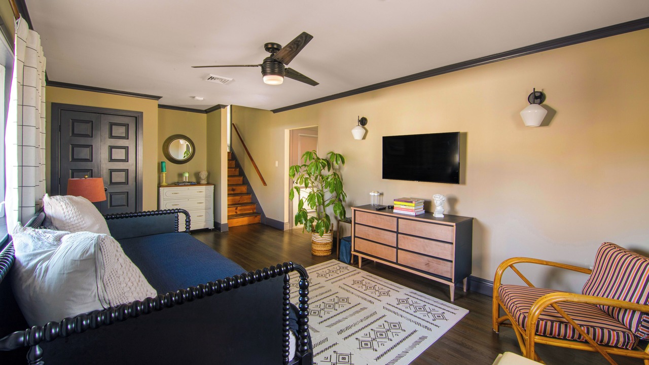 Photo of Livingroom in Cape May Court House