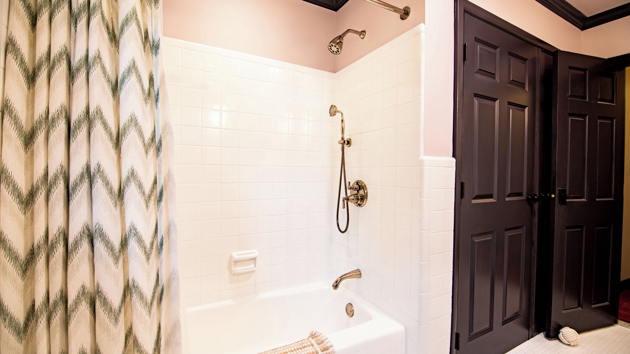 Photo of Bathroom in Cape May Court House