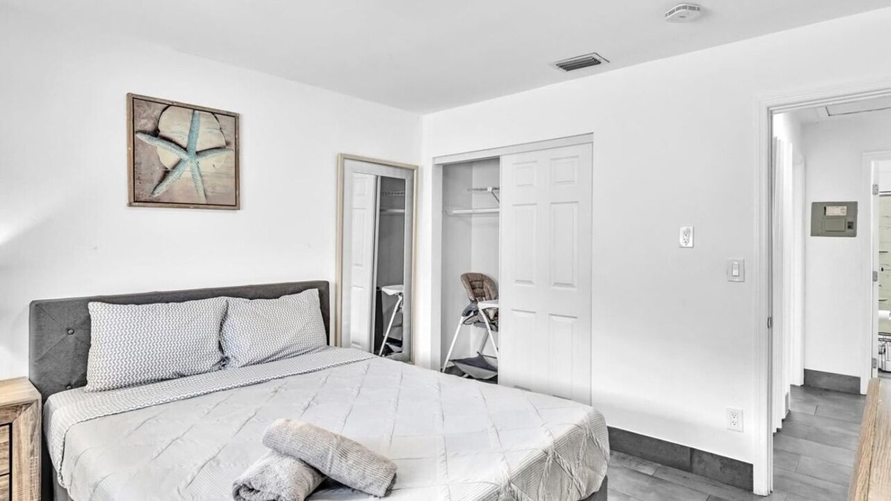 Photo of Bedroom in Davie