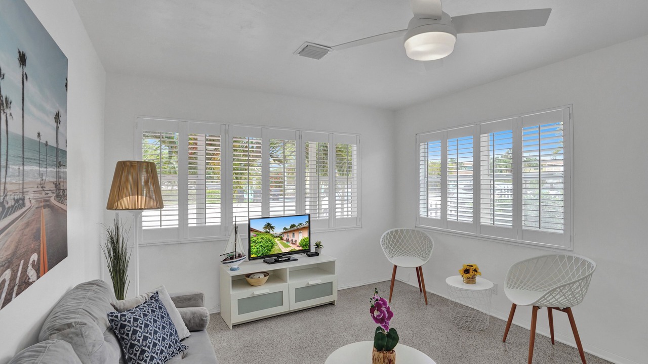 Photo of Livingroom in Lauderdale-by-the-Sea