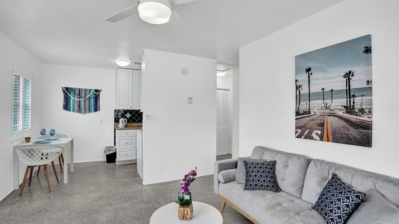 Photo of Livingroom in Lauderdale-by-the-Sea
