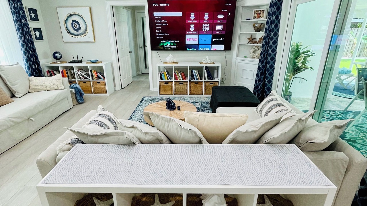 Photo of Livingroom in Coral Heights