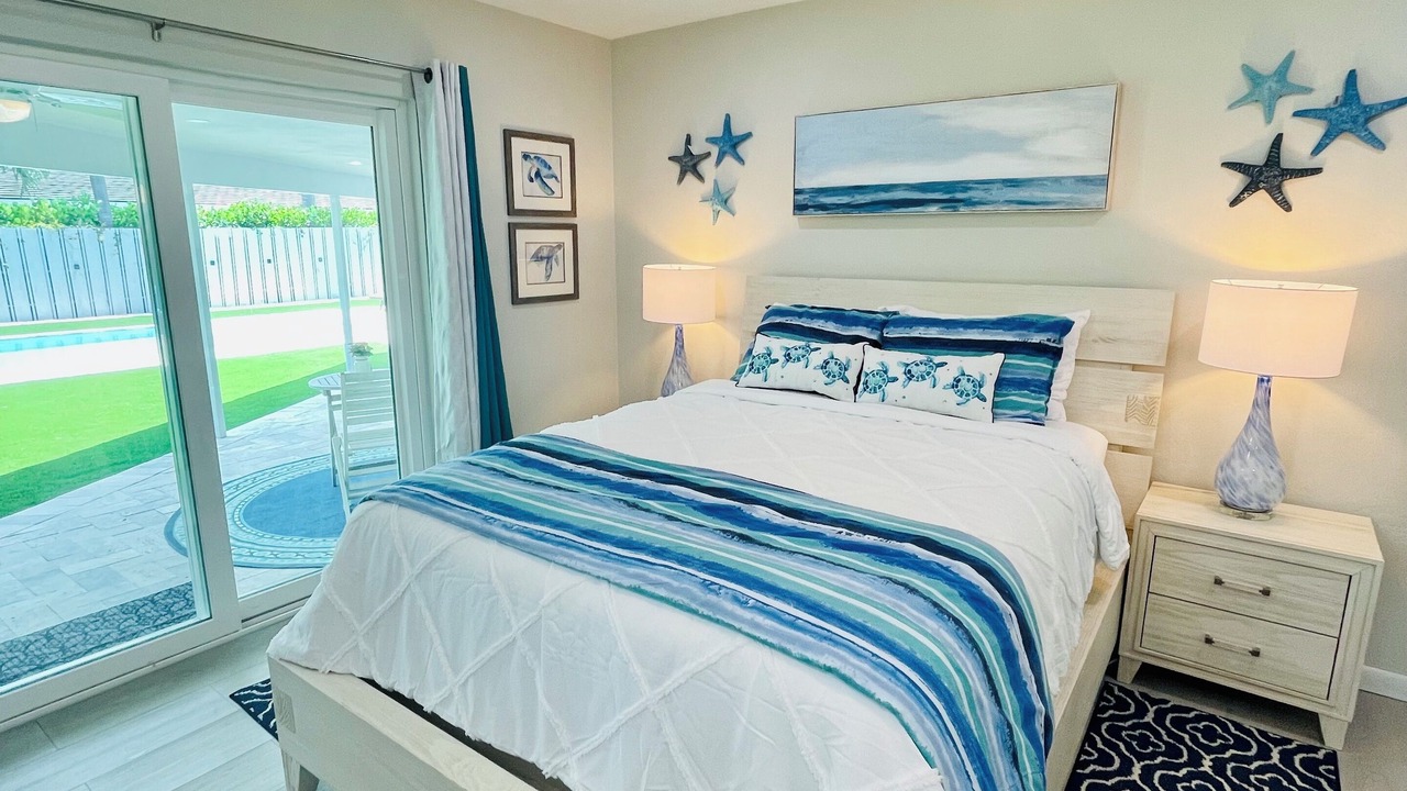 Photo of Bedroom in Coral Heights