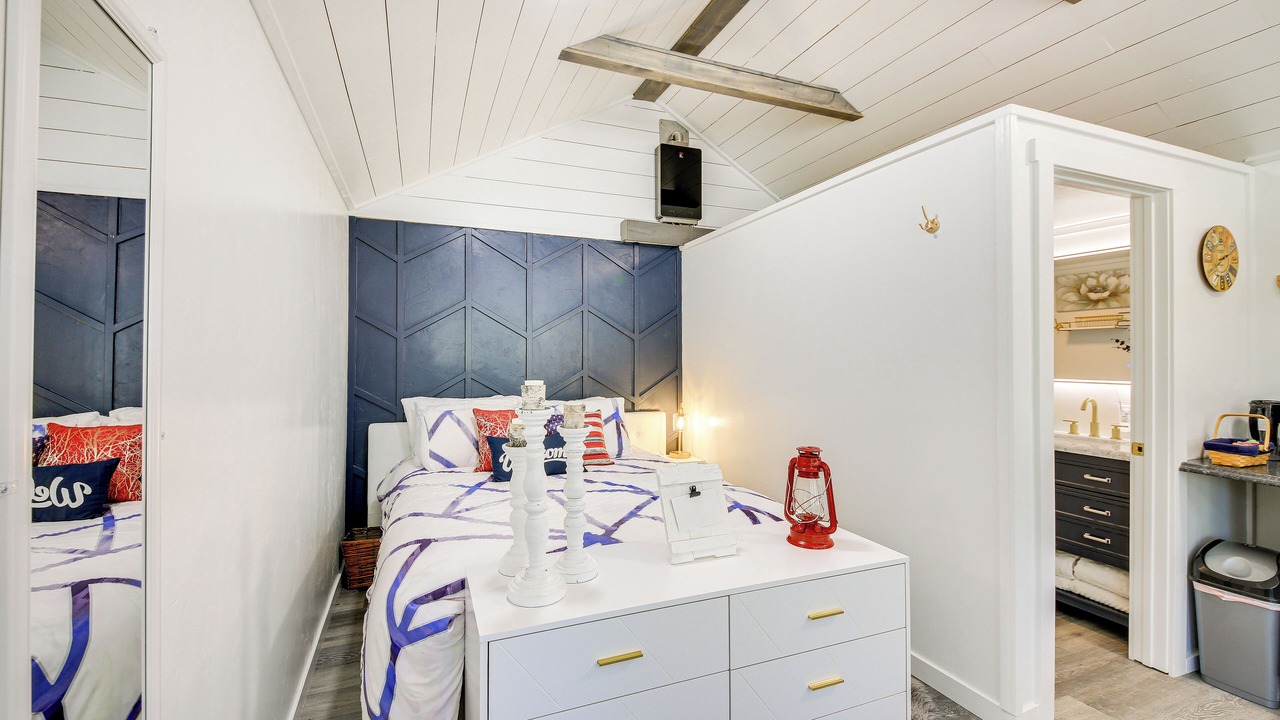 Photo of Bedroom in Eureka