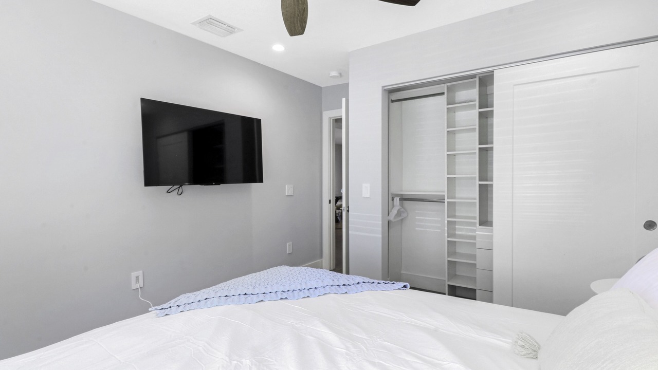 Photo of Bedroom in Tropic Palms