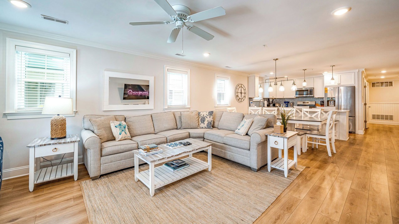 Photo of Livingroom in North End