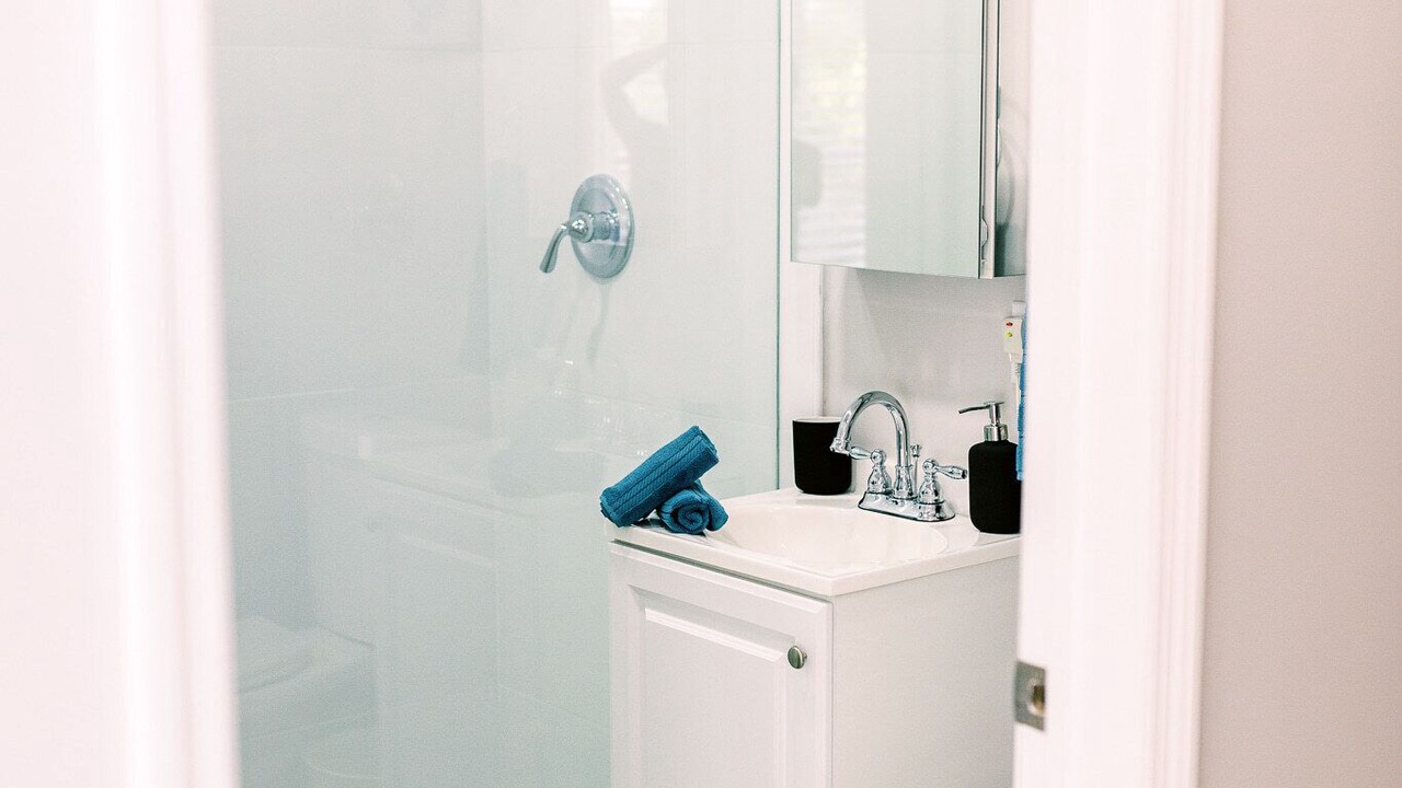 Photo of Bathroom in Harbordale