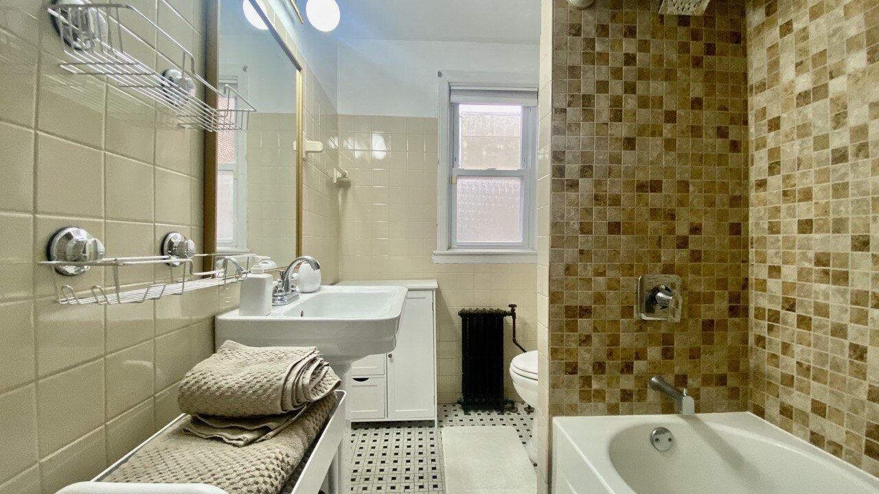 Photo of Bathroom in Harsimus Cove
