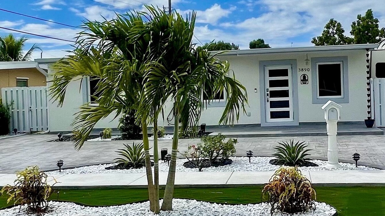 Photo of Outdoor in Hialeah