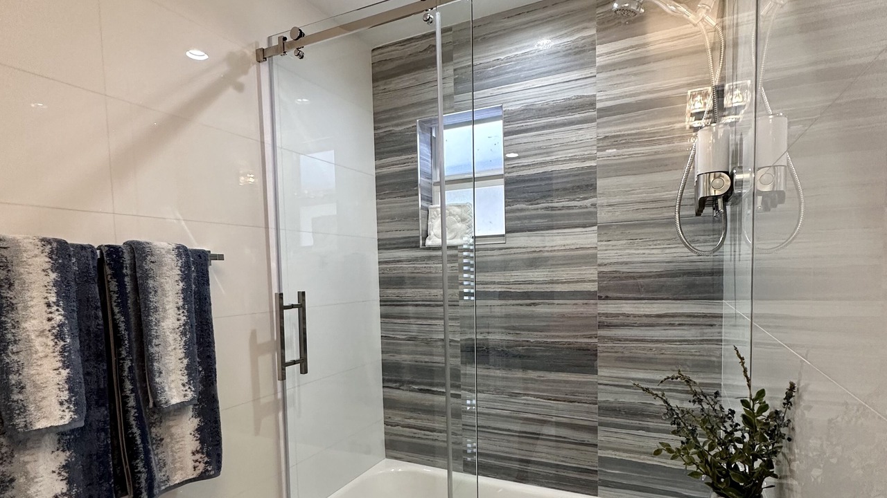 Photo of Bathroom in Hialeah