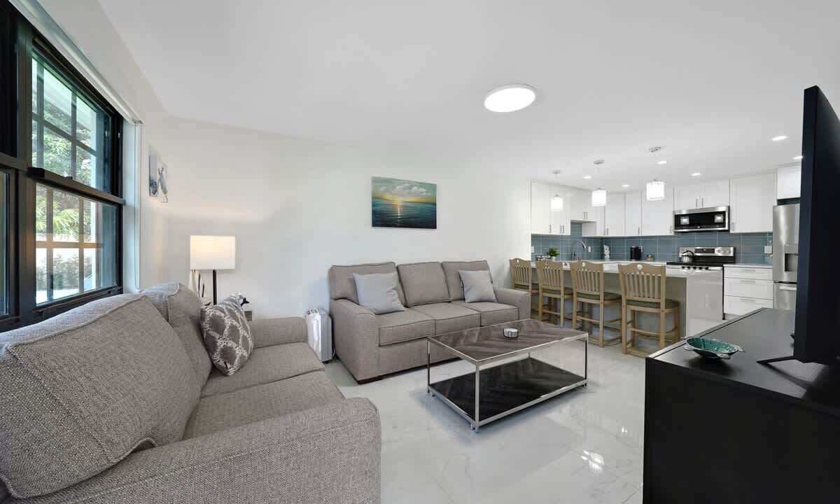 Photo of Bedroom in Melaleuca Gardens