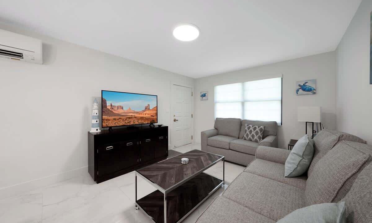 Photo of Bedroom in Melaleuca Gardens