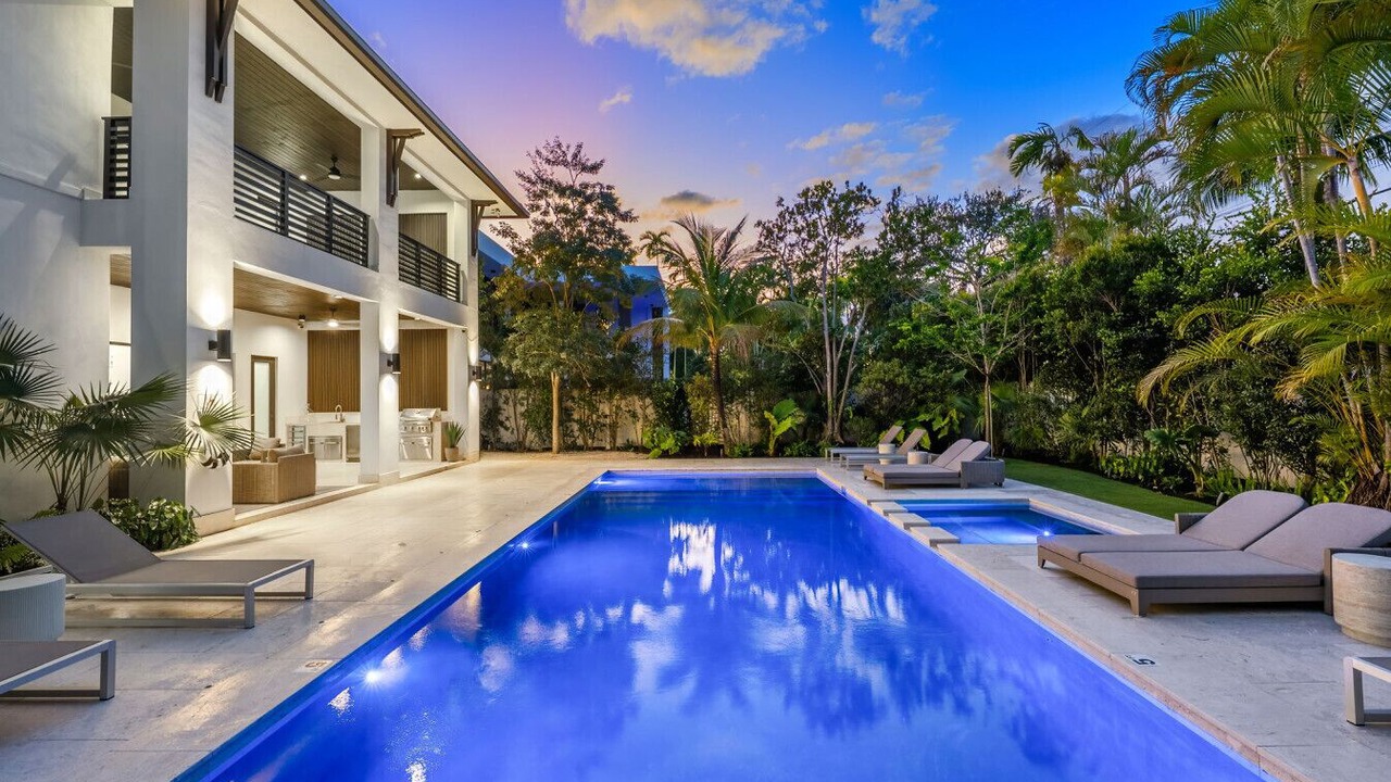Photo of Outdoor in Country Club Section