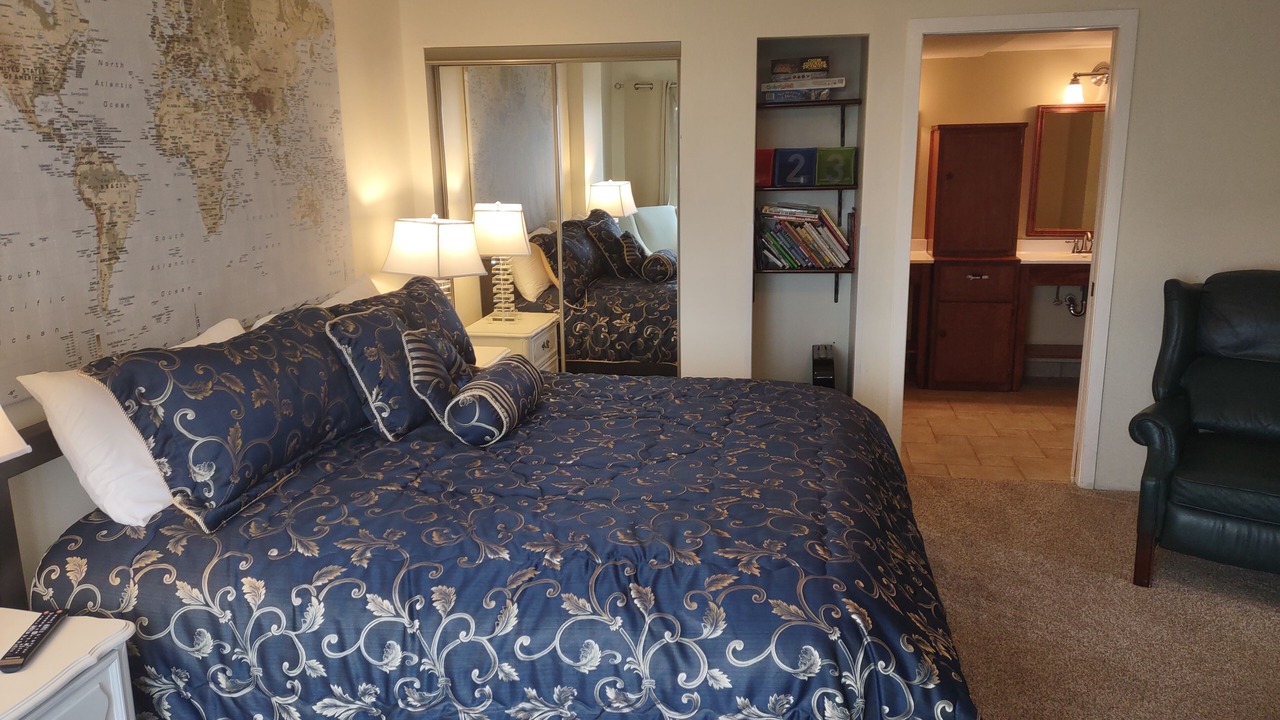 Photo of Bedroom in Snowshoe
