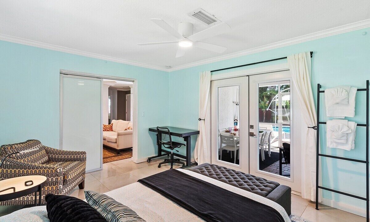Photo of Bedroom in Wilton Manors