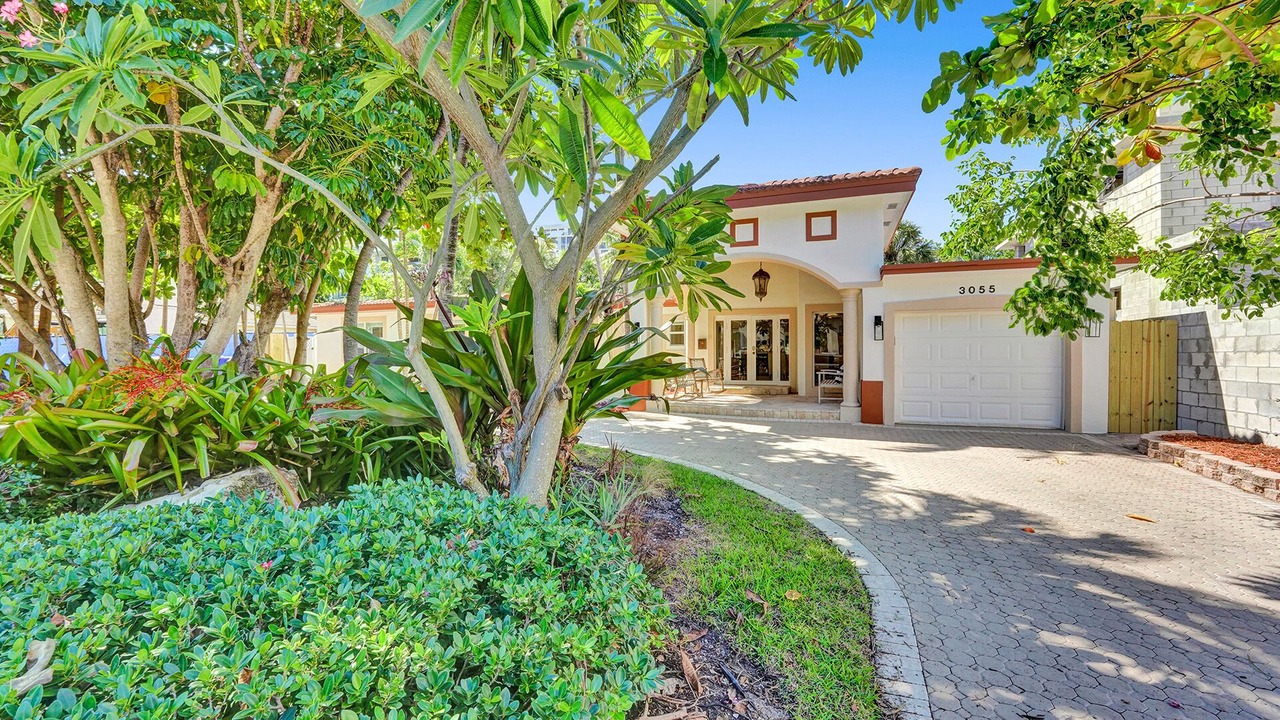 Photo of Outdoor in Lauderdale Beach