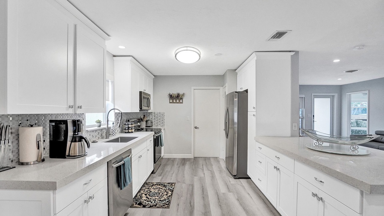 Photo of Kitchen in Hollywood Lakes