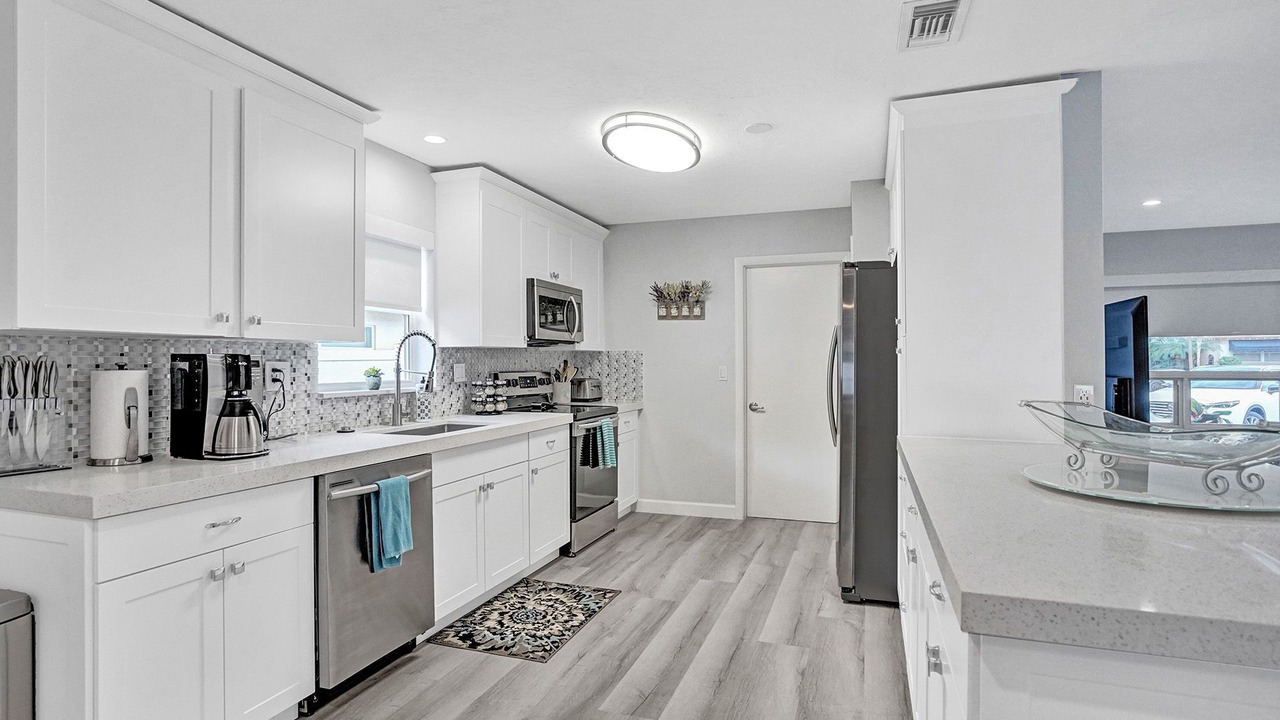 Photo of Kitchen in Hollywood Lakes